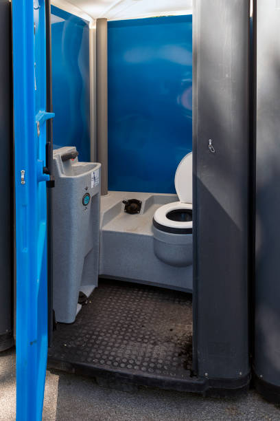 Best Portable toilet rental cost  in Manhattan, KS